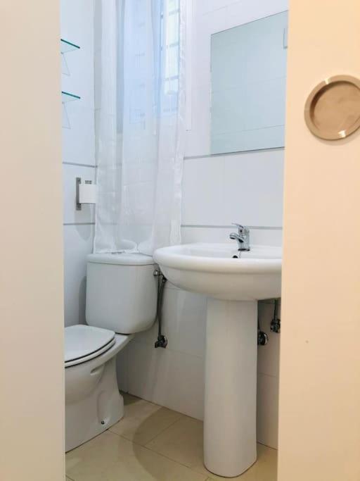 Nieves Viejas Apartamento Fresco Con Patio En Кордова Экстерьер фото